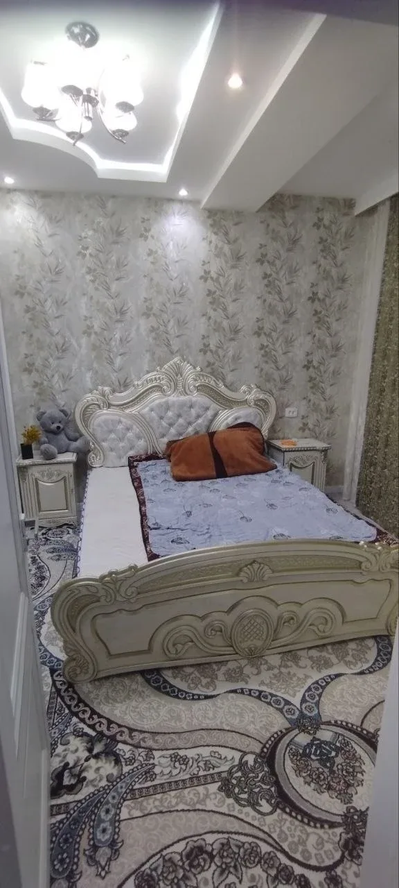 Uy rasmi 2