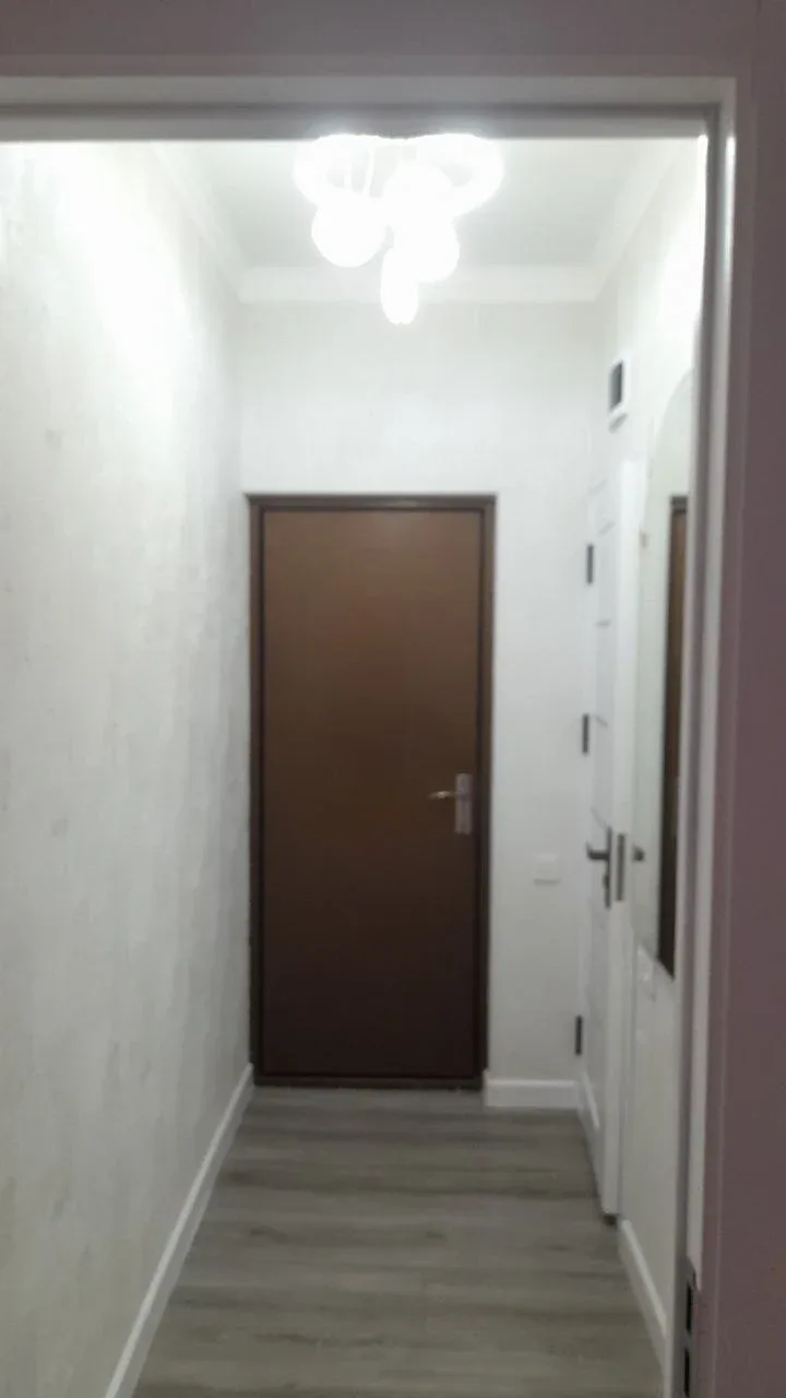Uy rasmi 1