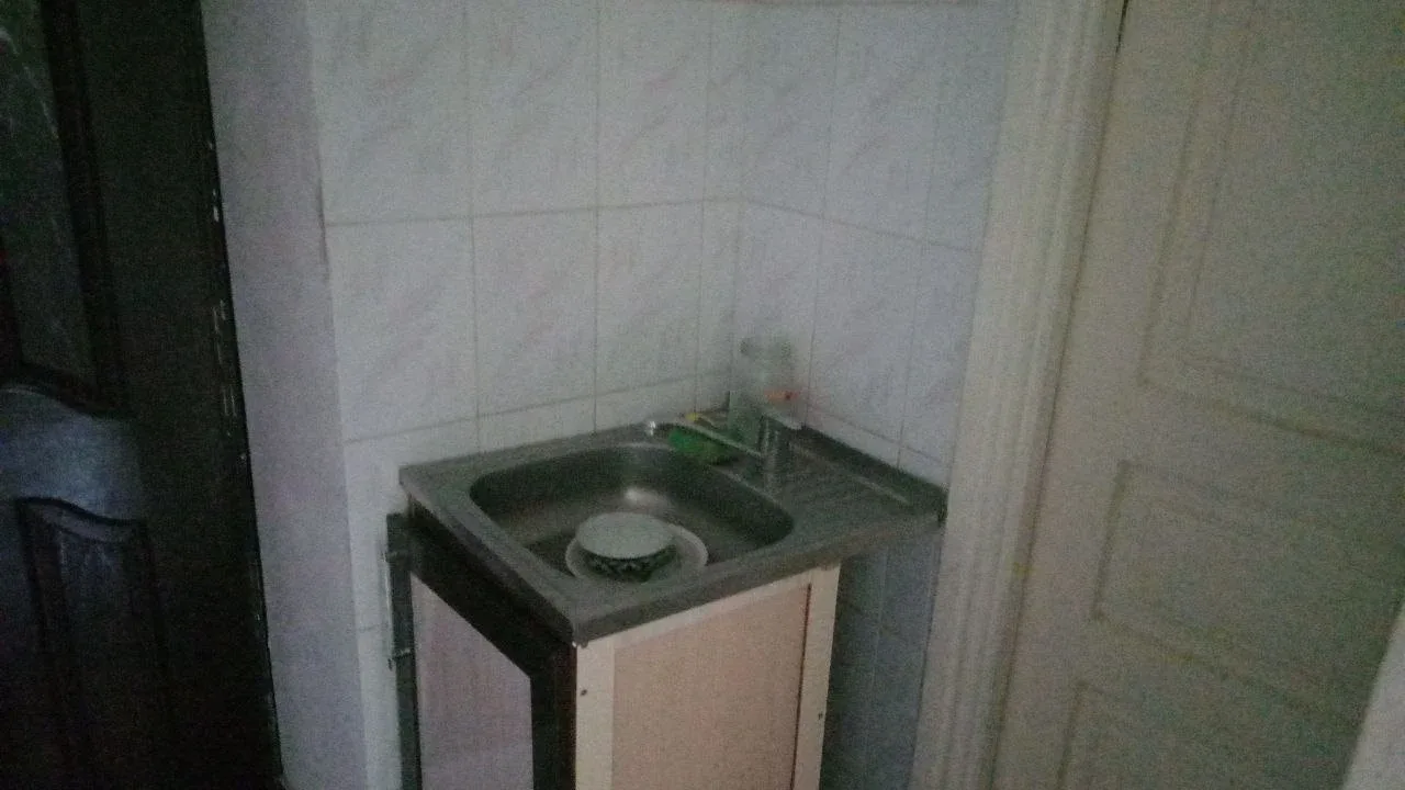 Uy rasmi 2