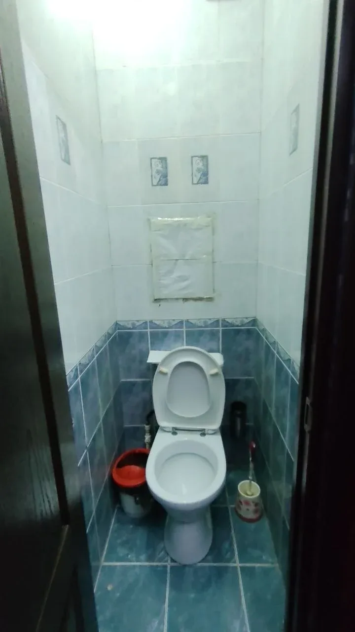 Uy rasmi 7