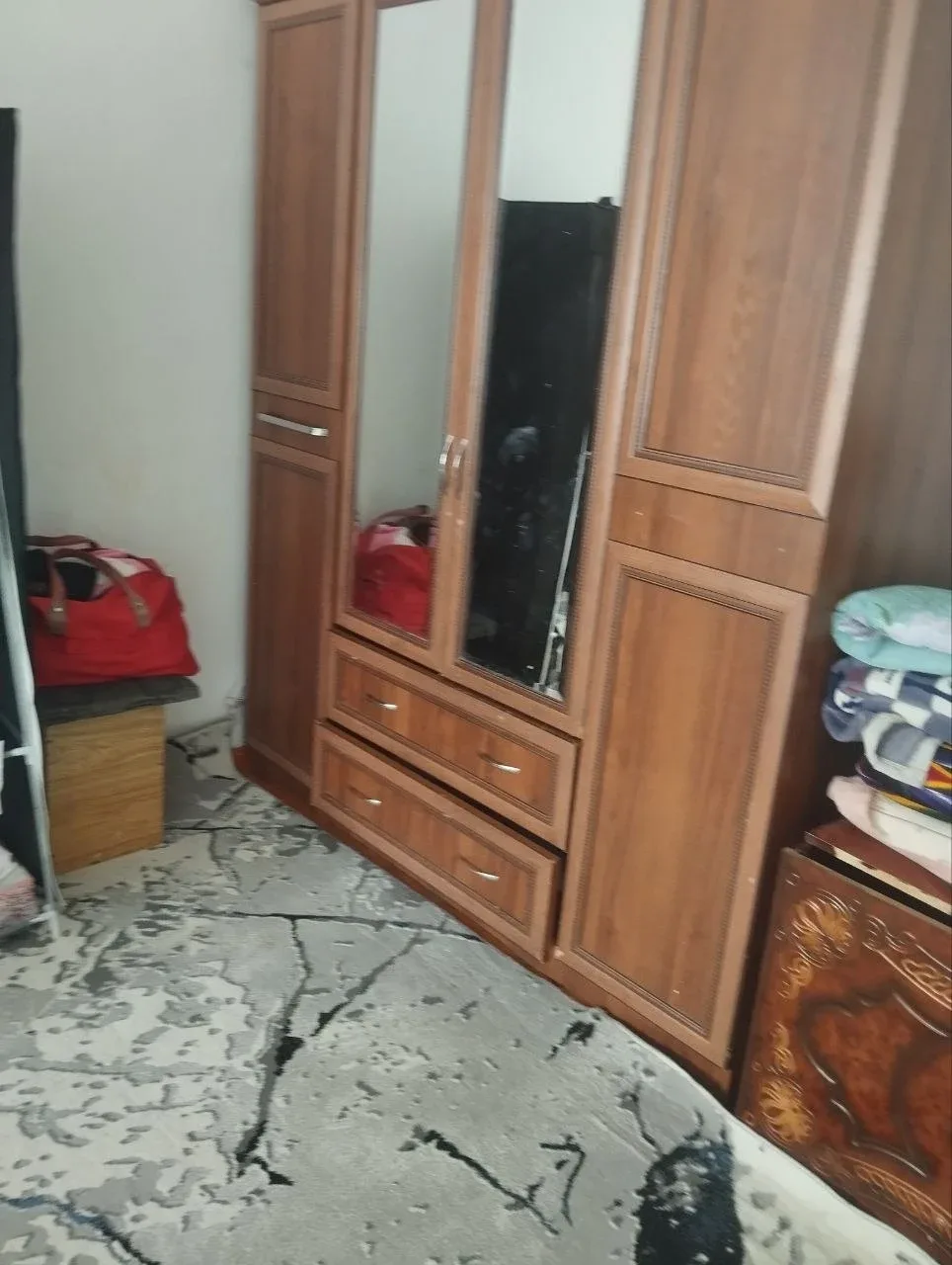 Uy rasmi 2
