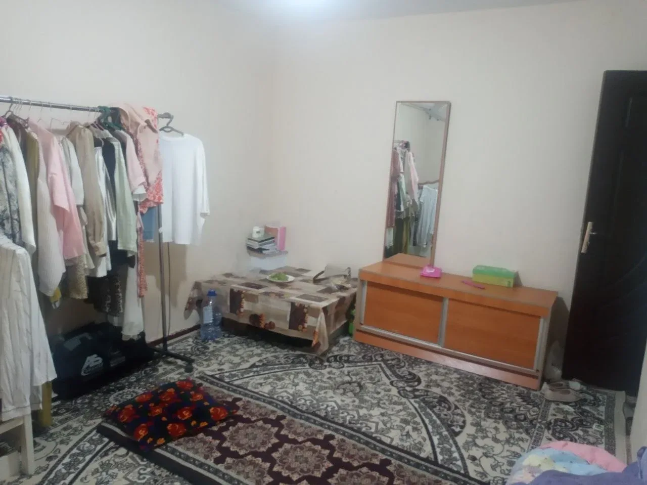 Uy rasmi 2
