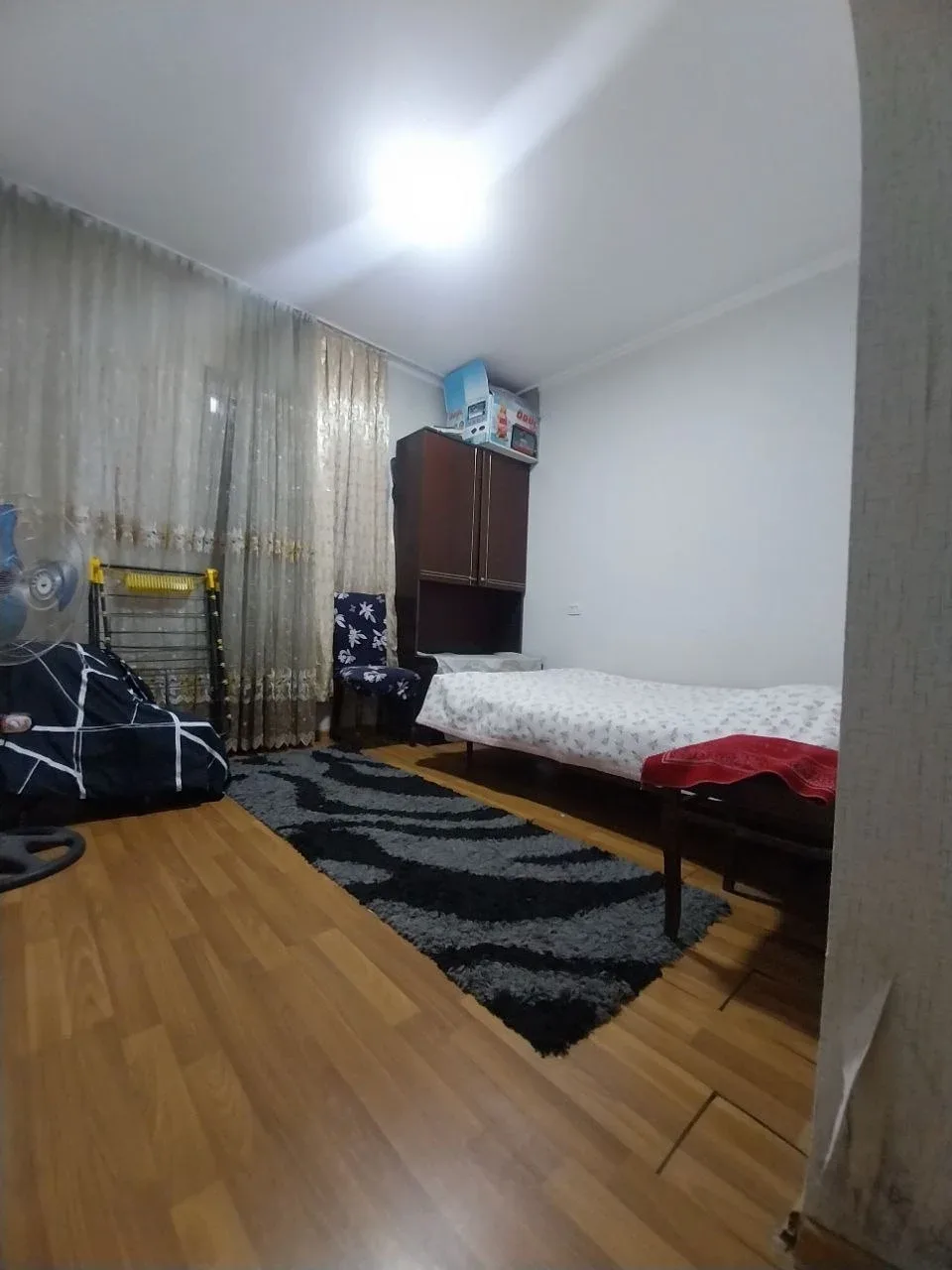 Uy rasmi 2