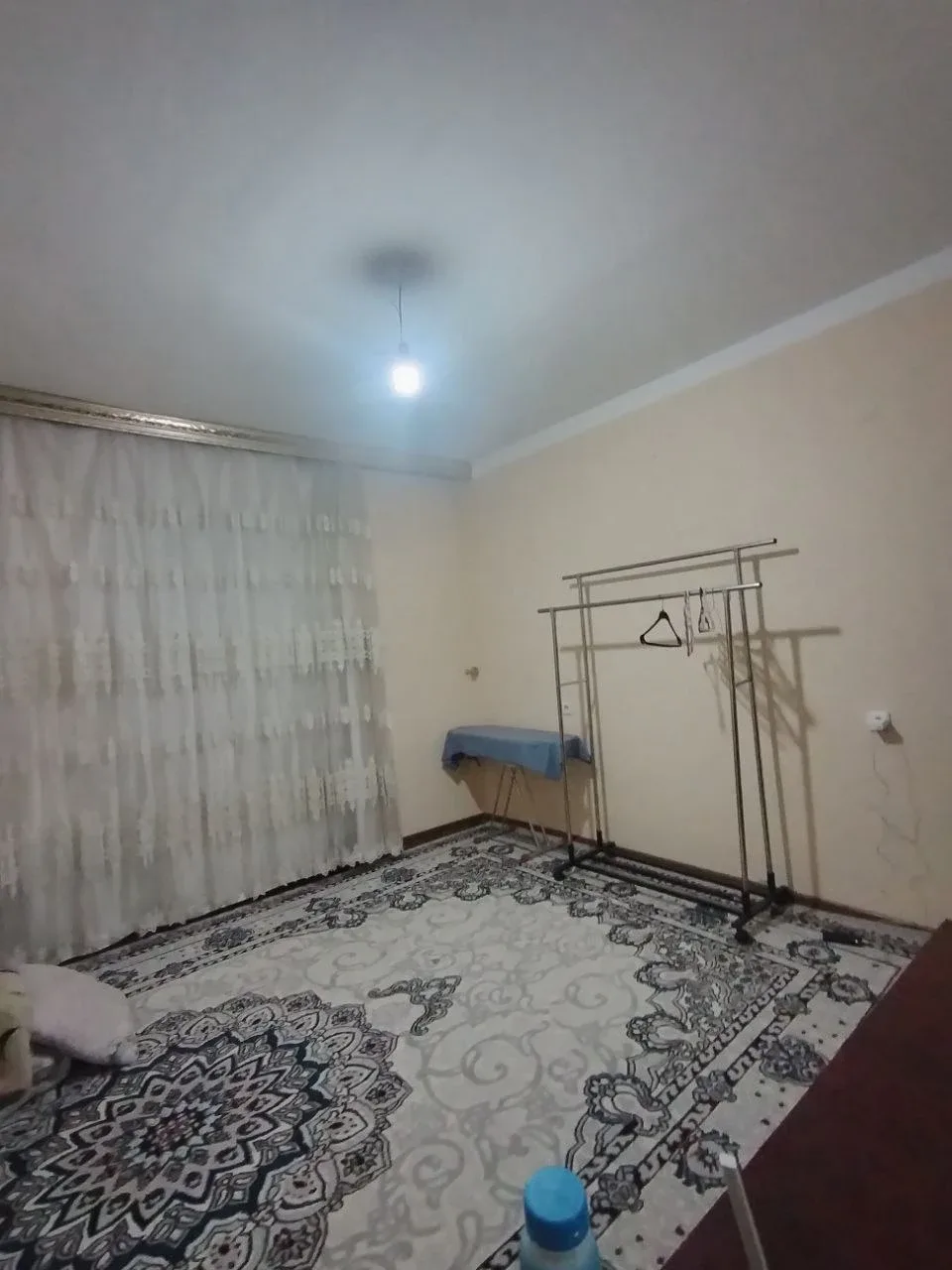 Uy rasmi 2