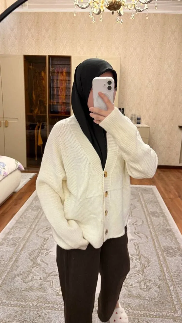 Uy rasmi 1