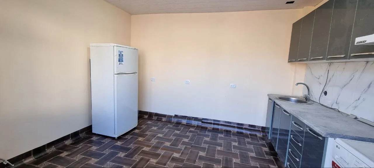 Uy rasmi 7