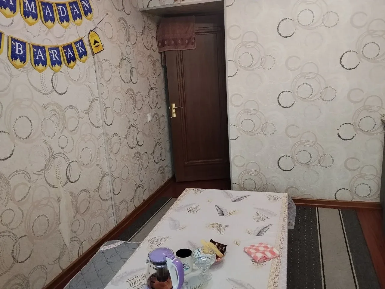 Uy rasmi 5