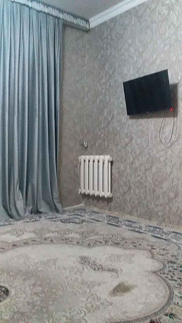 Uy rasmi 2
